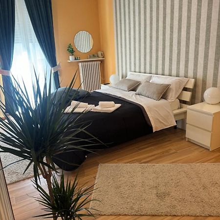 Casina Dei Marsi Bed & Breakfast อาเวซซาโน ภายนอก รูปภาพ