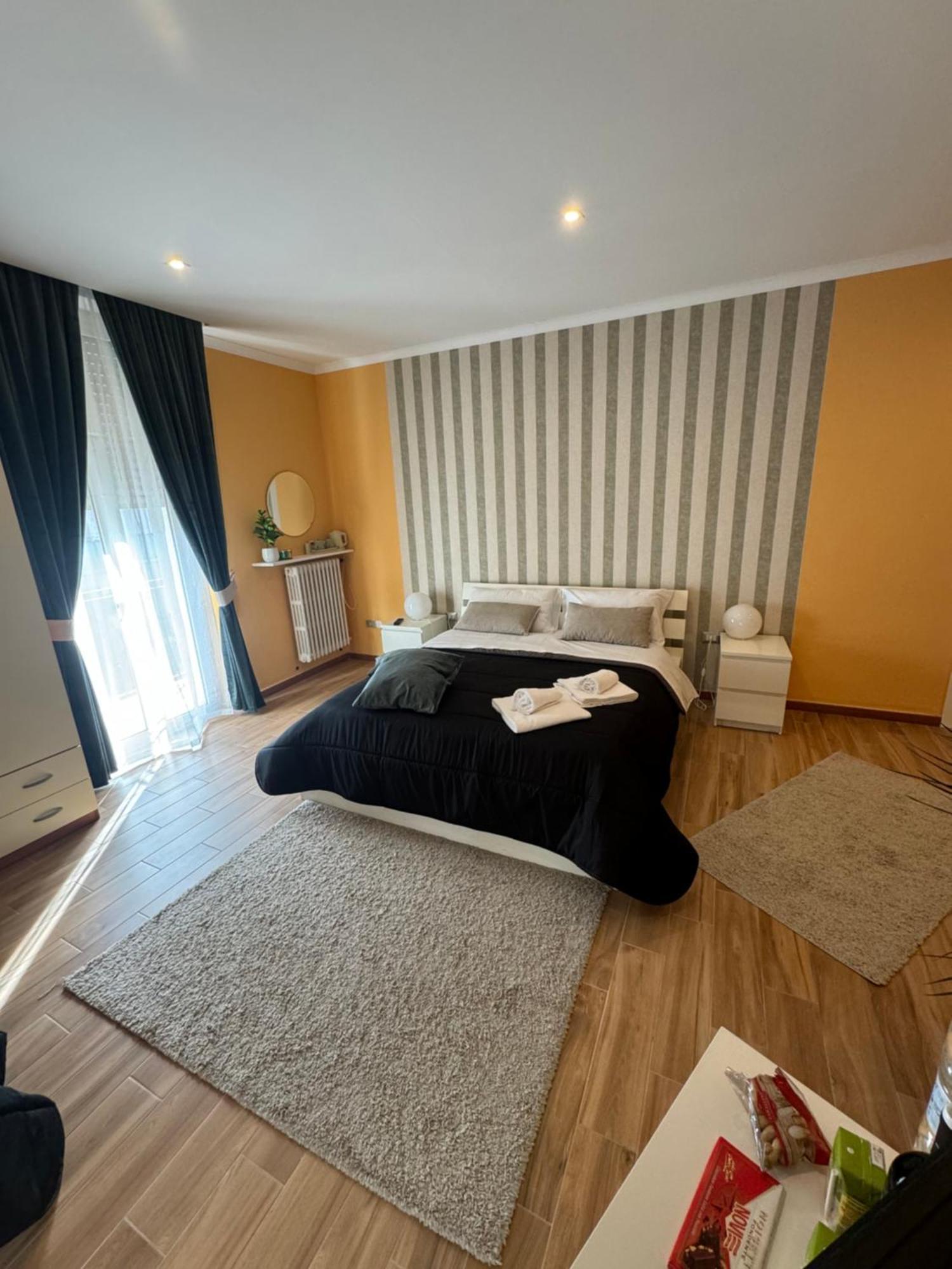 Casina Dei Marsi Bed & Breakfast อาเวซซาโน ภายนอก รูปภาพ